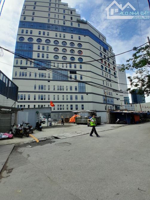 BÁN ĐẤT MẶT TIỀN SIÊU QUYỀN LỰC MẶT TIỀN 12,2M ĐƯỜNG LÊ QUANG ĐẠO- Ô TÔ TẢI TRÁNH NHAU - 3