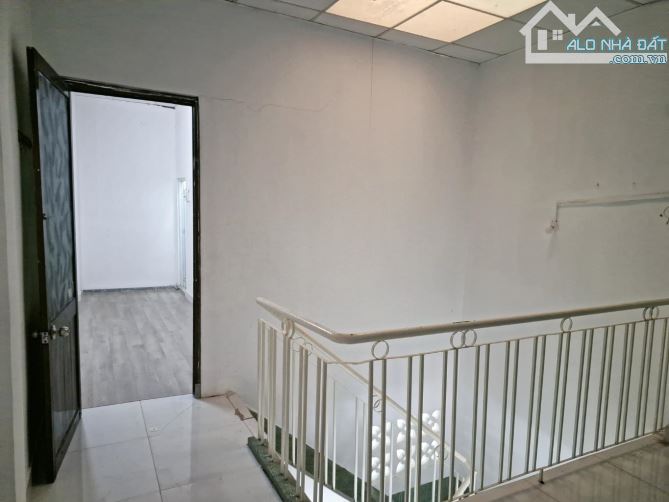 Mặt tiền kinh doanh đường số 11 sát chợ Tân Quy, Tân Kiểng Q7, nhà 2 tầng 70m2 chỉ 12.5 tỷ - 3