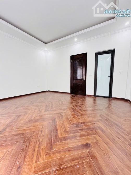 Bán nhà 6 tầng thang máy, Việt Hưng, Long Biên, 20m ô tô tránh, DT 40m2, MT 4,8m, giá 8 tỷ - 3