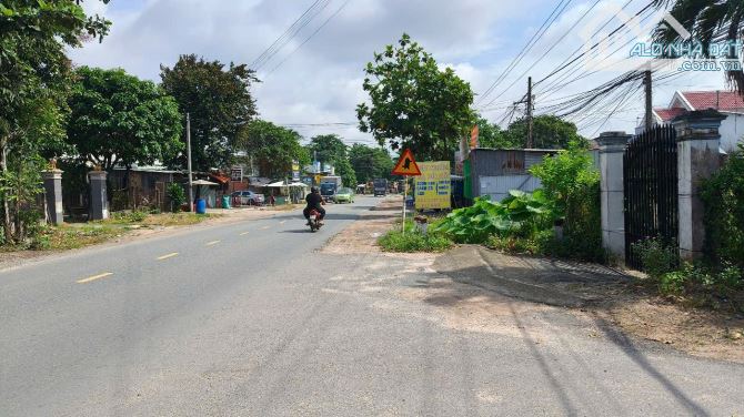 BÁN ĐẤT Tặng 02 NHÀ, MT AN ĐIỀN 107, TP.BẾN CÁT, DT:14x35, TC50M2, SHR, GIÁ 3,2 TỶ - 3