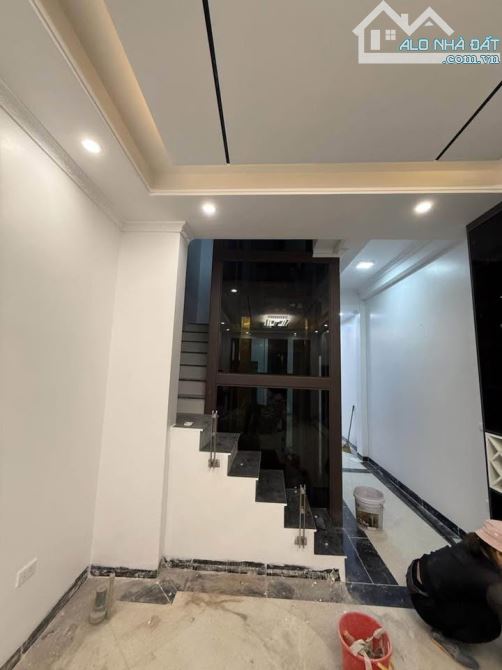 Nhà Mới Âu CƠ 55m, 5 tầng, thang máy. Giảm SỐC 15 Tỷ xuống 13 Tỷ. Còn Thương lượng. - 3