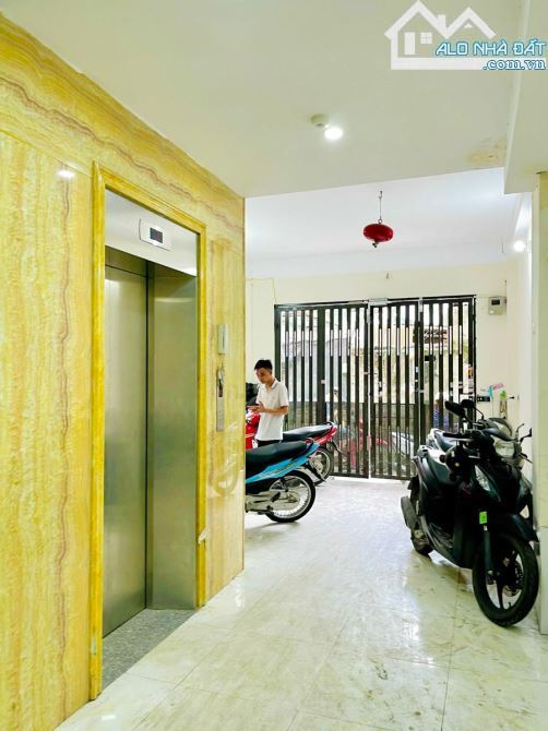 TRIỀU KHÚC TÂN TRIỀU CCMN 8 TẦNG THANG MÁY 12 PHÒNG ĐẸP DOANH THU 70TR/THÁNG 52m 9.2 TỶ - 3