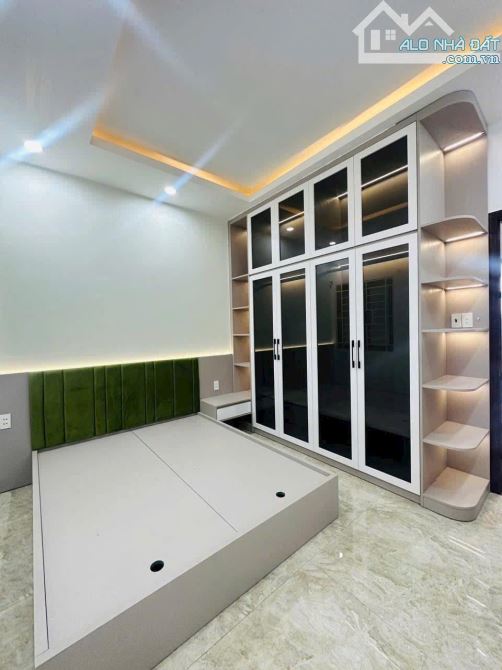 Nhà 2 tầng đường THẠNH LỘC 19, phường THẠNH LỘC, Q12, DT 60m2(4mx15m) hẻm ô tô,💲5.25 tỷ - 4