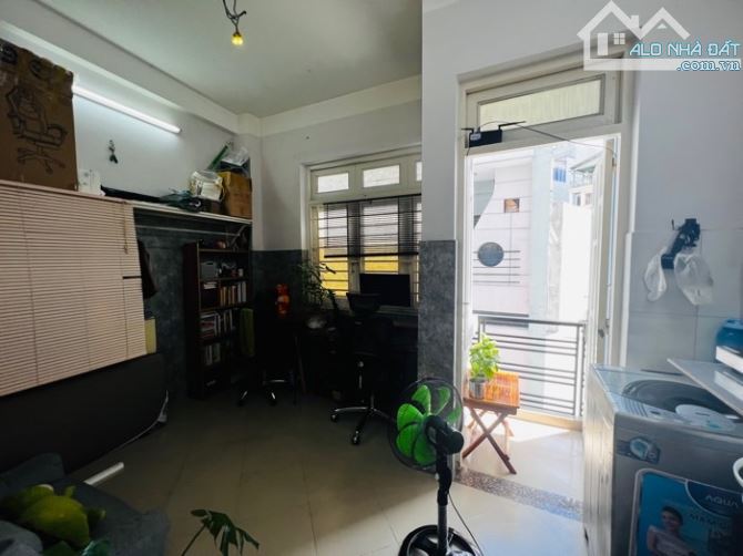 CHDV DÒNG TIỀN 50TR/THÁNG NGAY CHỢ GÒ VẤP - 5 TẦNG 75M2 - CHỈ 10TỶ5 TL - 4