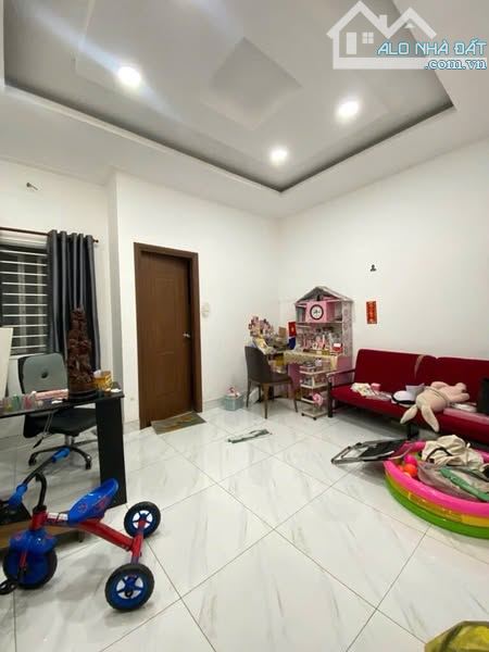 NHÀ HẺM NHỰA 8M XE HƠI LÊ THÚC HOẠCH  CÁCH MT CHỈ 20M NHÀ 3 LẦU ST 4x16M GIÁ 7.2TỶ - 4