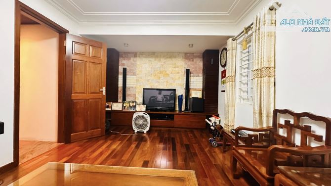 mặt phố VIP Đào Tấn mặt tiền khủng vỉa hè lớn 2 thoáng trước sau nhà đẹp sổ A4  36.5 tỷ - 4