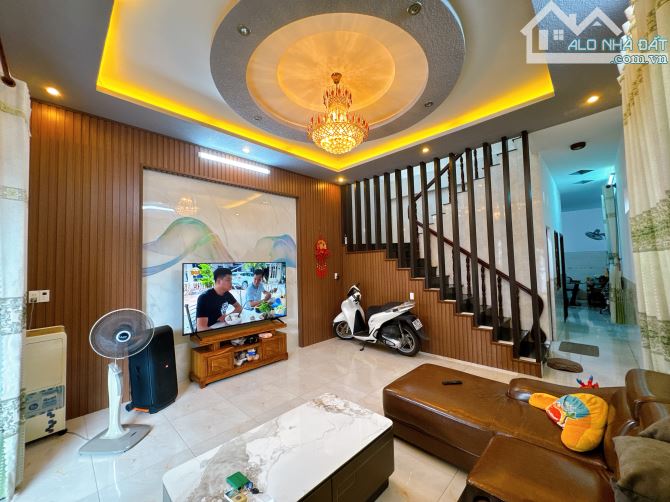 NP755 Bán nhà 1 trệt 1 lầu mái thái kiên cố P.Hố Nai ngay trường Lê Hồng Phong - Biên Hoà - 4