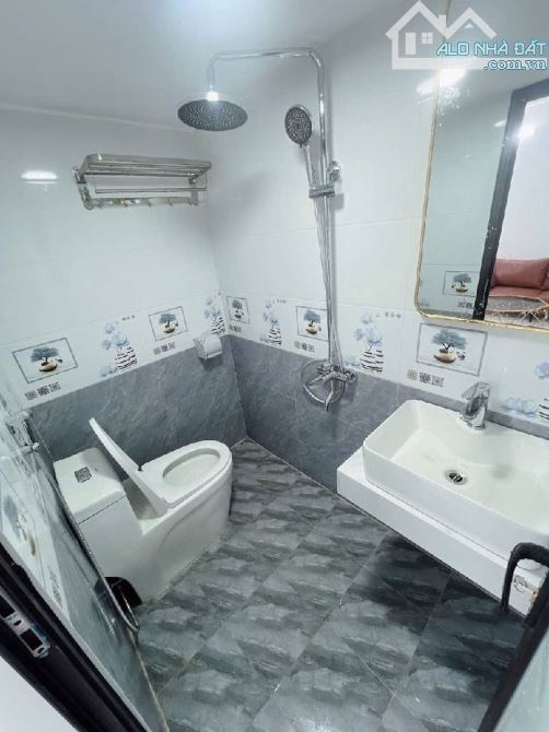BÁN CHDV MỸ ĐÌNH - NGÕ  NÔNG- 30P KHÉP KÍN - DÒNG TIỀN HƠN 1,9 TỶ/ NĂM - 4