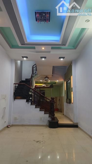 THOẠI NGỌC HẦU TÂN PHÚ CHÍNH CHỦ 1 ĐỜI – HẺM XE HƠI – NHÀ 4 TẦNG HOÀN CÔNG – 70M2 - 4