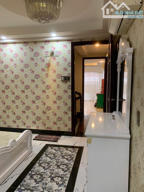 NHÀ MẶT TIỀN VỊ TRÍ ĐẸP TTTM CÁI KHẾ Đ LÝ HỒNG THANH, TRỆT + LỮNG + 3LẦU + SÂN THƯỢNG NK, - 4