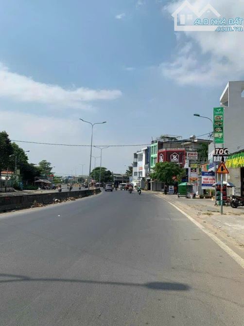 Bán nhà mặt tiền đường Huỳnh Tấn Phát gần chợ Phú Xuân Nhà Bè (78.4 m2) 7 tỷ - 4
