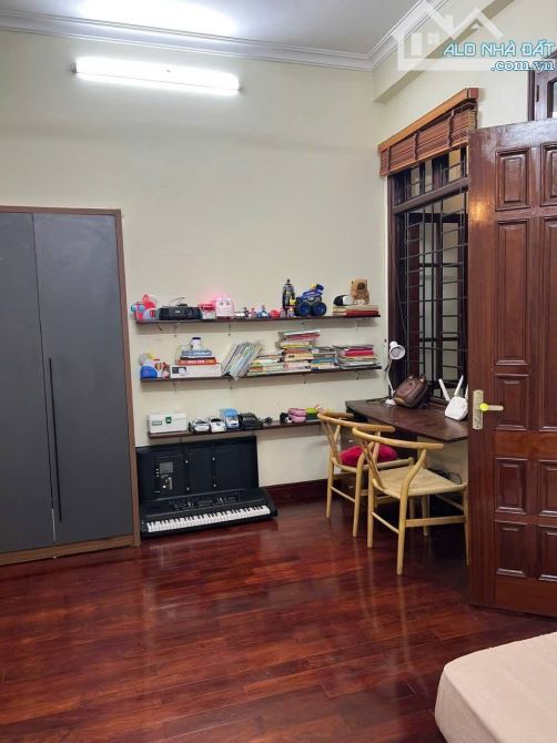 Vũ Ngọc Phan, Phân lô Ô tô, Ngõ thông kinh doanh, dt 85m2, 5 tầng, mt 5.3m, Giá 22.8 tỷ. - 4