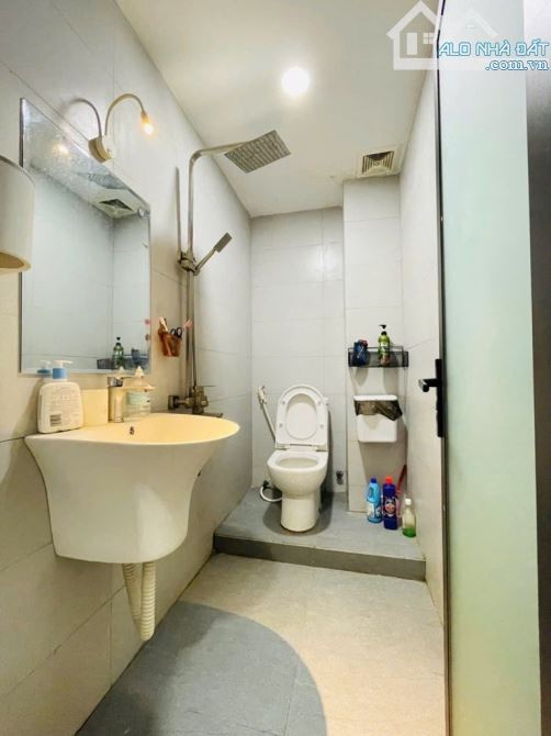 NHÀ HẺM XE HƠI GIÁ TỐT NHẤT TRÊN PHẠM VĂN CHIÊU - 3 TẦNG - 48M² NGANG 4M - NHỈNH 5 TỶ - 5