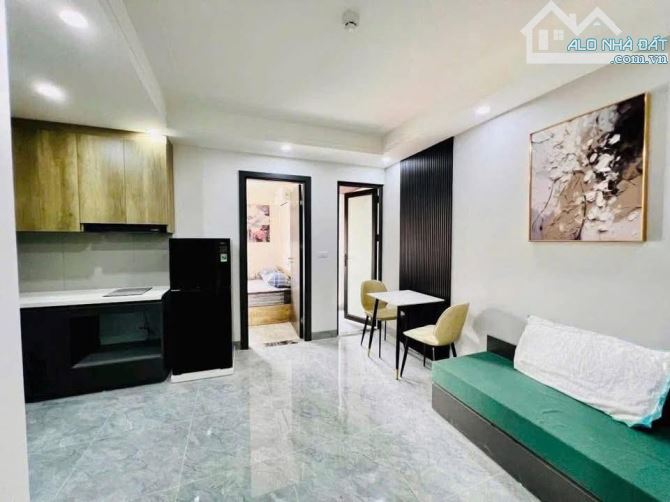 Bán Tòa CHDV Mỹ Đình, Đình Thôn, Từ Liêm,Ngõ Rộng, Lô Góc, 60m*7T*mt5*11P kk, Dòng tiền 50 - 5
