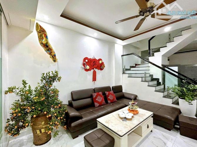 Bán nhà 3 tầng xây mới độc lập xóm Trung Văn Cao - 5