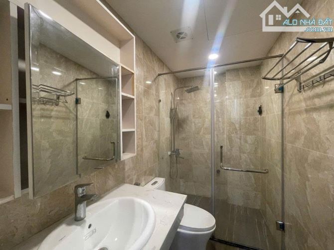 mặt phố VIP Đào Tấn mặt tiền khủng vỉa hè lớn 2 thoáng trước sau nhà đẹp sổ A4  36.5 tỷ - 5