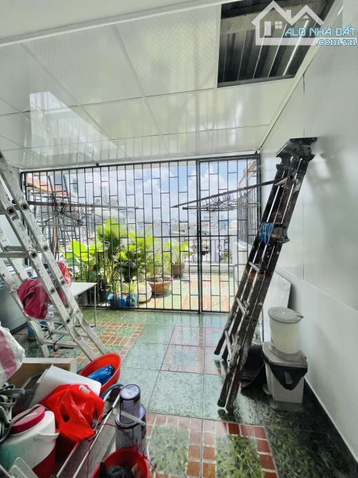 NGUYỄN HƯU DẬT,  47m2, 3 lầu, 3PN, 4. 4 tỷ. - 5