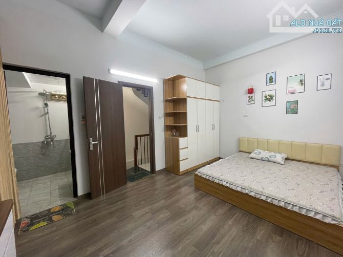 Cần bán nhà Phố Thọ Lão - Lò Đúc, DT 30m2 x 5 tầng, MT 5m, giá 8,3T. Nhà mới, đẹp - 5