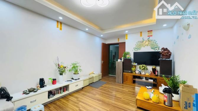 CĂN HỘ CT5 VĂN KHÊ HÀ ĐÔNG LÔ GÓC 3 NGỦ 2 BAN CÔNG FULL NỘI THẤT TUYỆT ĐẸP 110m 4,5 TỶ - 5