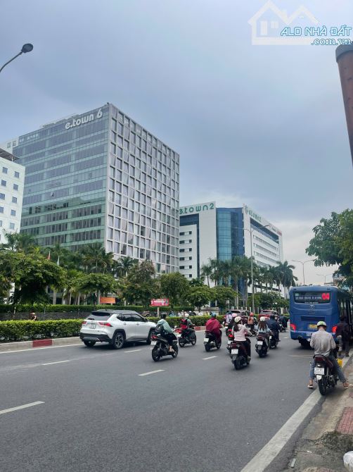 ĐI MỸ, BÁN NHÀ NGANG 9m, KO LG 134m2, 3 TẦNG - KHU CỘNG HÒA, NGAY GA T3 - 12,4TỶ - 6