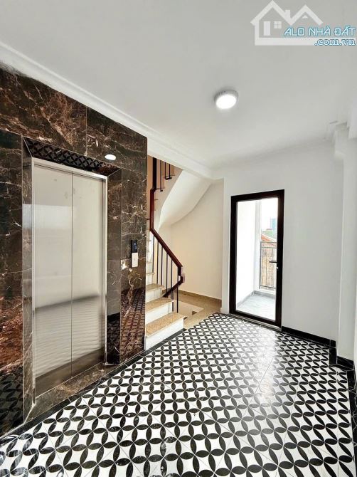 NGAY NGÃ TƯ VỌNG  - 70M2 - 7 TẦNG THÁNG MÁY - NHÀ MỚI - 3 BƯỚC RA PHỐ - TẶNG FULL NỘI THẤT - 6
