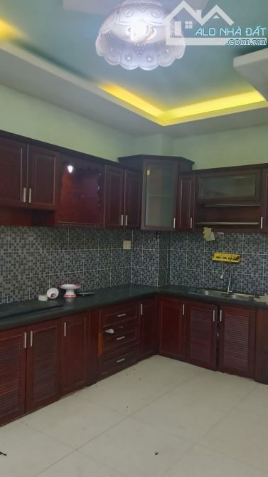 THOẠI NGỌC HẦU TÂN PHÚ CHÍNH CHỦ 1 ĐỜI – HẺM XE HƠI – NHÀ 4 TẦNG HOÀN CÔNG – 70M2 - 6