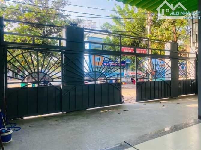 MẶT TIỀN VILLA KINH DOANH ĐA NGÀNH NGHỀ- KHU PHÂN LÔ ĐÒNG BỘ- 250M2- 21 TỎI - 7