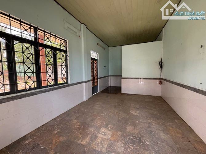 Bán lô đất 1,805m2, đường số 30, Phường Linh Đông, Thủ Đức, Giá 167 tỷ - 7