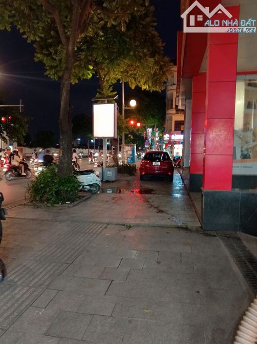 Siêu phẩm mặt phố Hoàng Văn Thái có mặt ngõ sau ô tô tránh 8 tầng 86m2 thông sàn thang máy - 8