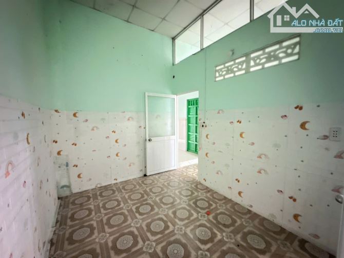 Bán nhà cấp 4 gần 200m2  sau chợ trảng dài  - biên hoà - 9