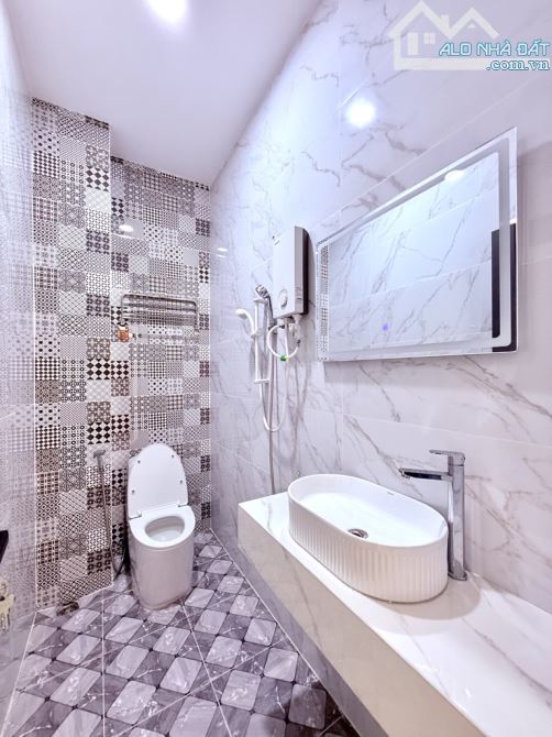 Hẻm ô tô ngủ nhà ,nhà mới 5T ở ngay p14 gò vấp 60m2 chỉ hơn 6 tỷ - 9