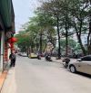 Bán nhà mặt hồ Trung Kính thông Trần Duy Hưng, Cầu Giấy Vỉa hè rộng Kinh doanh 133m MT8,2