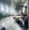 Cho thuê 300/600m2 kho/bãi gần kcn phú nghĩa