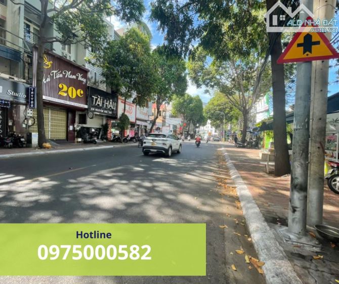 BÁN NHÀ MẶT TIỀN NGUYỄN VĂN TRỖI, TP VŨNG TÀU ( DT: 57M2) 1TR2L + SHC + GIÁ 14 TỶ