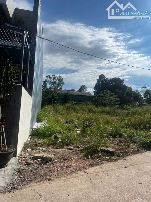 ĐẤT CẠNH VÀNH ĐAI 3 ĐƯỜNG NGUYỄN HOÀNG 107M2 CHỈ 1 TỶ 550 TRIỆU. KIỆT Ô TÔ 44 VŨ NGỌC PHAN