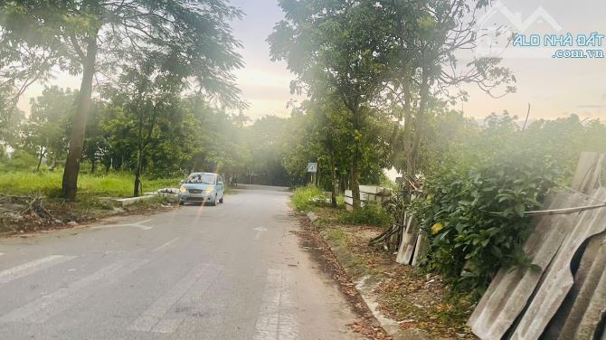 Chính chủ bán đất TĐC Bắc Hạ xã Nội Bài 110m vỉa hè ô tô tránh, kinh doanh tốt nhỉnh 4 tỷ