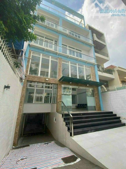Bán toà nhà đường Nguyễn Huy Tưởng 281M2 kết cấu 5 tầng