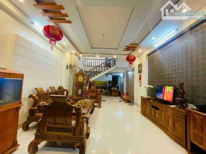 💥 NHÀ 3 TẦNG M.T BÙI XƯƠNG TRẠCH – C.Ẩ.M L.Ệ – 125M² – TẶNG NỘI THẤT – CHỈ 7,2 T.Ỷ