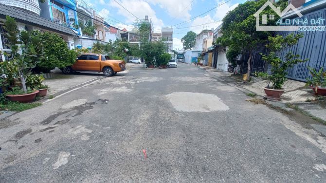 BÁN NHÀ 1 TRỆT 1 LẦU 73M2 GẦN LÝ VĂN SÂM CHỈ 4.1 TỶ