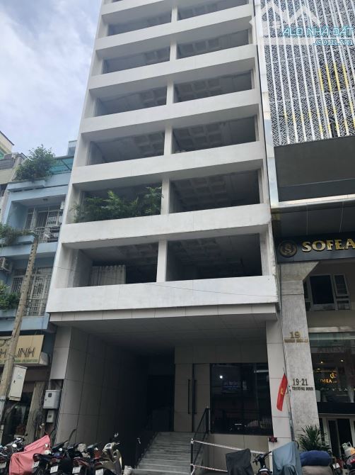 KHÁCH SẠN 3 SAO 69 PHÒNG- MT TRƯƠNG ĐỊNH ĐỐI DIỆN CHỢ BẾN THÀNH- NGANG 9M- 1,4 TỶ