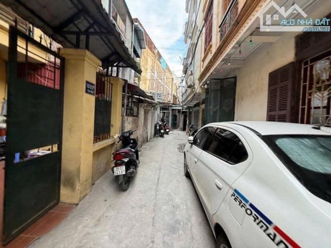 NHÀ TÂM MAI 73M MT 5.2m NGÕ RỘNG OTO ĐỖ CỬA PHÙ HỢP ĐỂ XÂY CCMN CHÍNH CHỦ CẦN BÁN