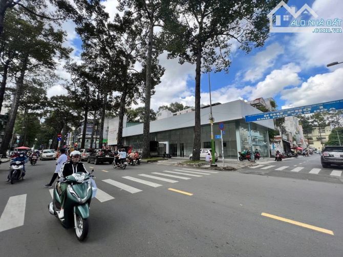Góc siêu vị trí Lý Thường Kiệt và Nguyễn Chí Thanh, Quận 5, ngang 30m