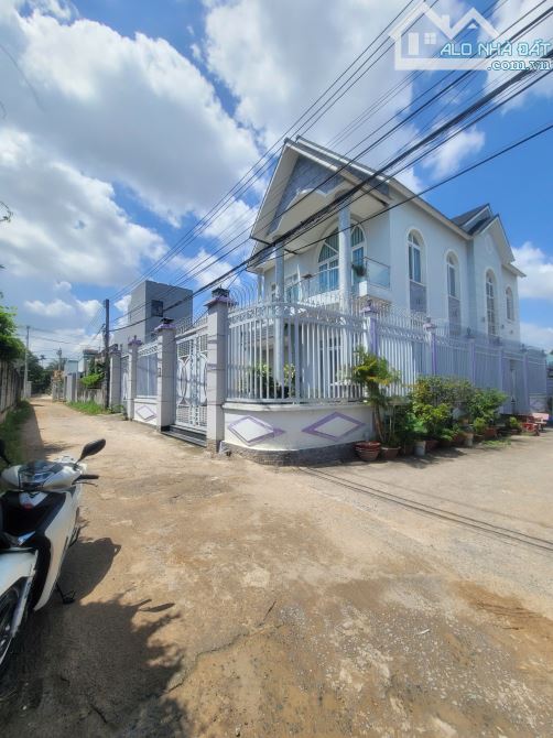 Bán biệt thự 1T1L 16x22.8m hoàn công, hẻm Tô Vĩnh Diện kế làng đại học