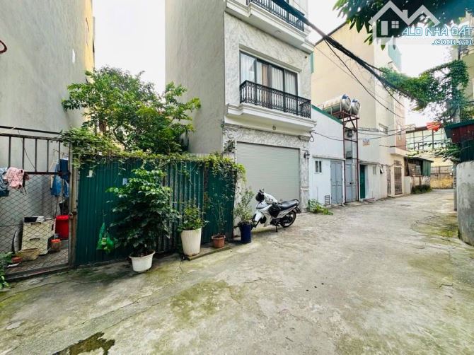 SIÊU PHẨM NGUYỄN VĂN CỪ, LONG BIÊN - BÁN MẢNH ĐẤT VÀNG TRUNG TÂM - CÁCH PHỐ 20M