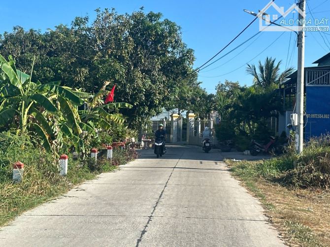 Bán 5x37(184m2) Trung Tâm LaGi Gần Biển Giá Ngộp