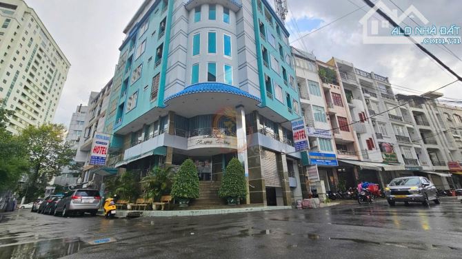 Siêu LỢI NHUẬN 74 tỷ! Bán KS Đ. Hoàng Sa, Q. 1 – 12x16m – hầm 7 tầng.