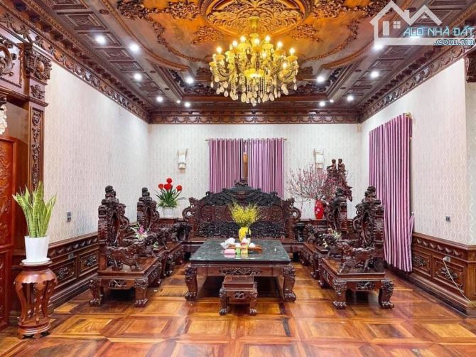 BÁN NHÀ KĐT DỊCH VỌNG, CẦU GIẤY, BIỆT THỰ THANG MÁY, NHÀ ĐẸP 308M2X5T - MT 15M.