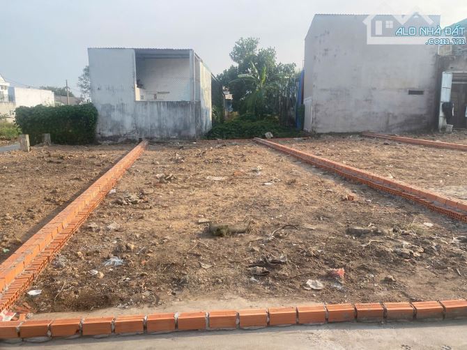 Đất Tương Bình Hiệp, dt 5x16 giá 1tỷ3. Đường 4m