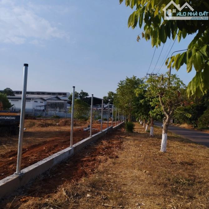 Bán 1,8ha Đất SKC Trong KCN Long Khánh Tỉnh Đồng Nai .GIÁ CHỈ 165$/m2
