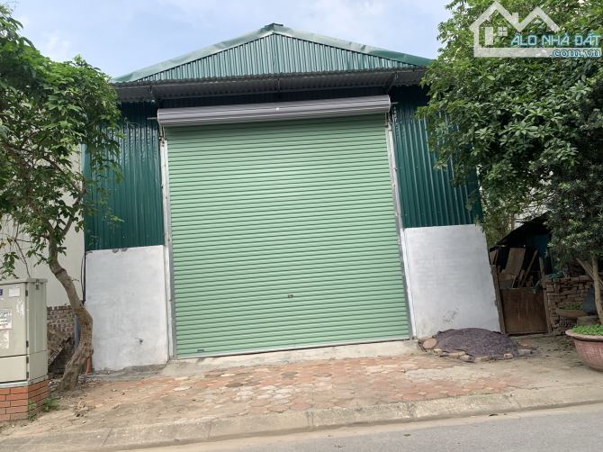 chủ cho thuê làm kho xưởng mặt phố Chính Trung Trâu Quỳ, 110m2 - 220m2 giá tốt